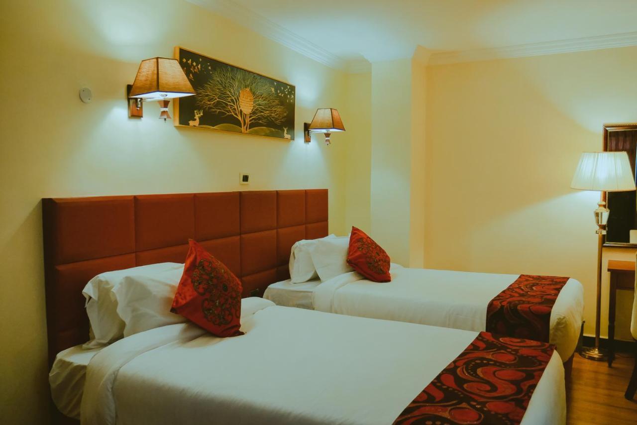 Moonlight Hotel Addis Ababa Exterior foto